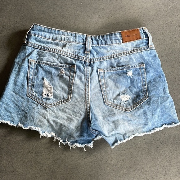 Mango distressed buttons fly jeans short - Picture 5 of 7